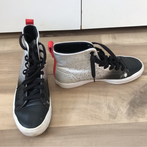 Black and Grey Adidas High Top with hint of Red - Picture 2 of 6